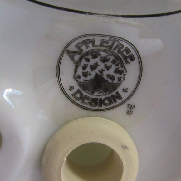 Apple Tree Design Porcelain Angel 3D Nativity Ornament White Gold Trim Christmas - Picture 9 of 12